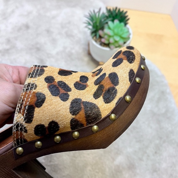 *Penelope Chilvers  | Leopard Print Pony Mid Heel Clogs from Anthropologie Sz 6 - Picture 14 of 15